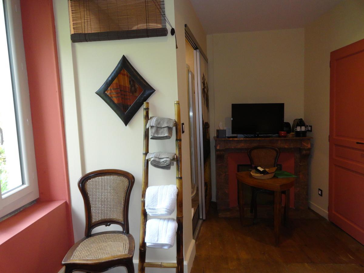 Bed and Breakfast Le Figuier de Pauline Luzech Exterior foto