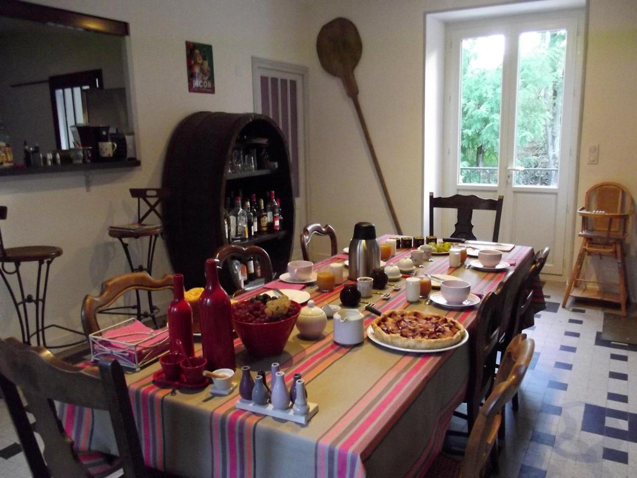 Bed and Breakfast Le Figuier de Pauline Luzech Exterior foto