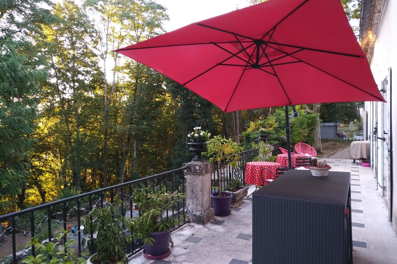 Bed and Breakfast Le Figuier de Pauline Luzech Exterior foto